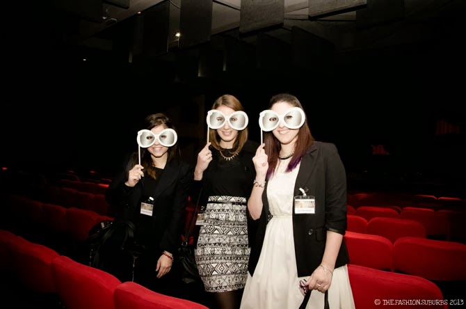 carla gozzi show teatro colosseo occhialoni vintage