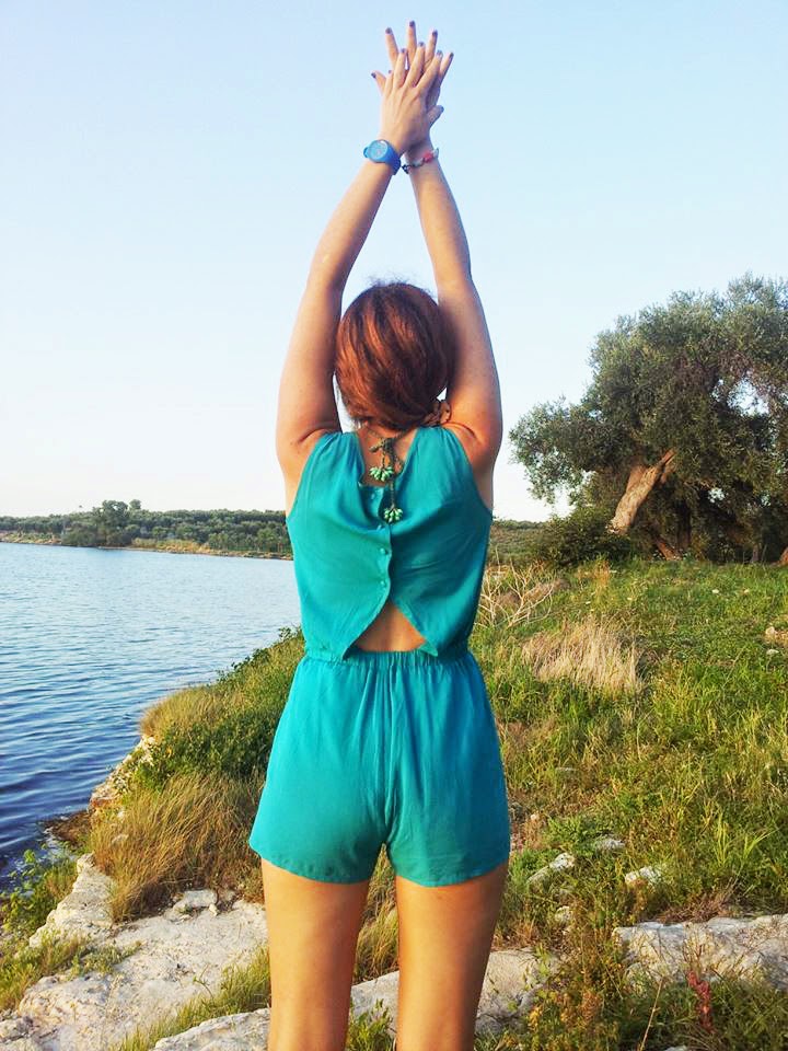 lepazzeraimondoalsud cristina raimondo lago di Varano blu combishort dietro stella sole