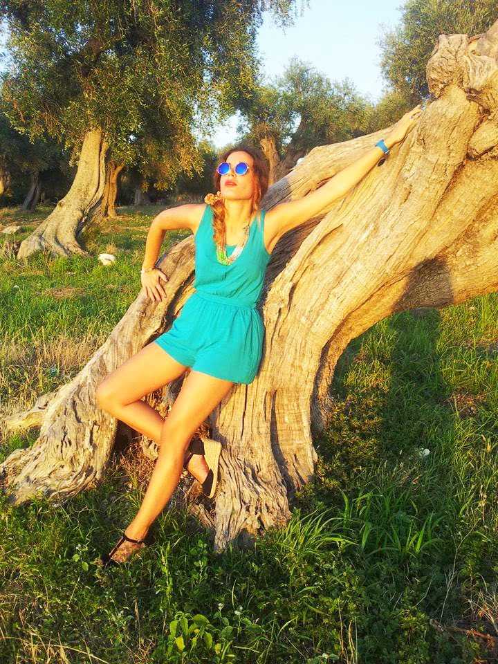 lepazzeraimondoalsud cristina raimondo lago di Varano blu sodini occhiali diva