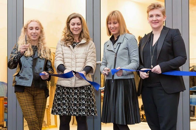 10002912_612939892127243_768555912_n