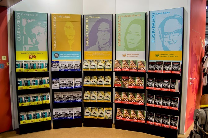 Giunti libri Paola Capriolo Simona Sparaco libreria stand Salone del Libro