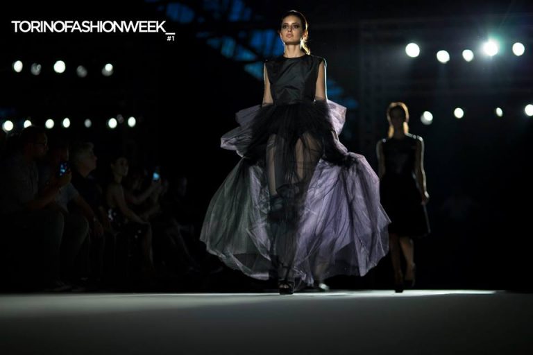 Torino Fashion Week Elle Ignis back in black collezione moda sfilata dark