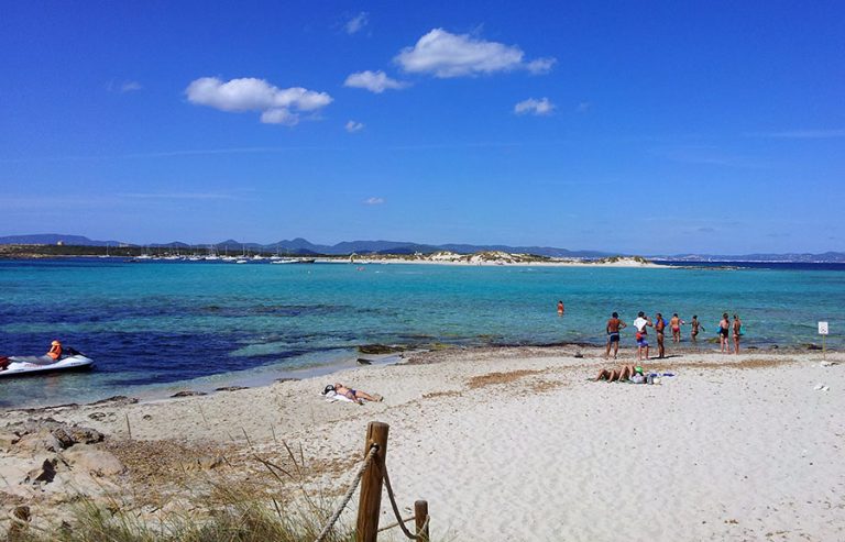 s'Espalmador Formentera isolotto traversata a nuoto es pas mare