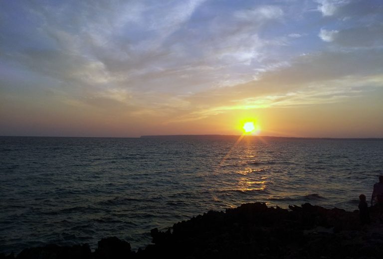 Es Calò Formentera Piratabus tramonto