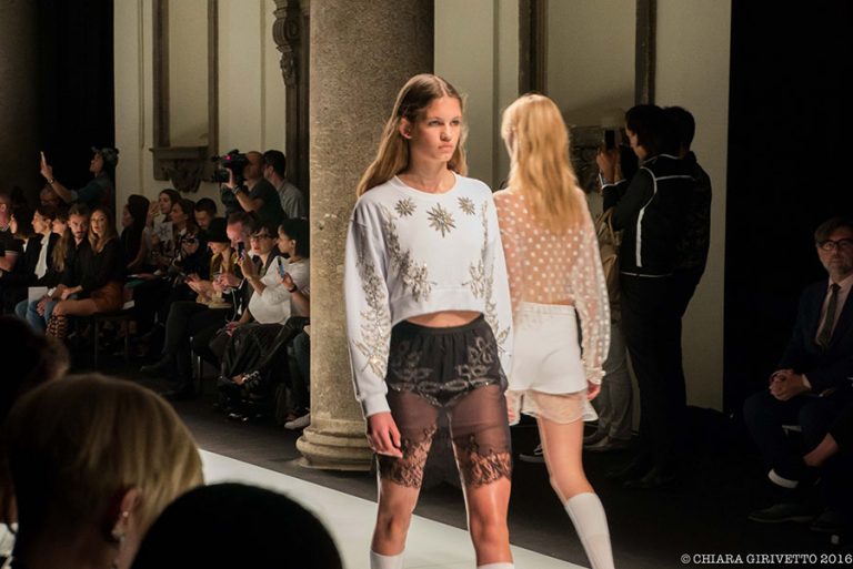 Francesco Scognamiglio Clinique mfw Milano Fashion Week sfilata palazzo del senato