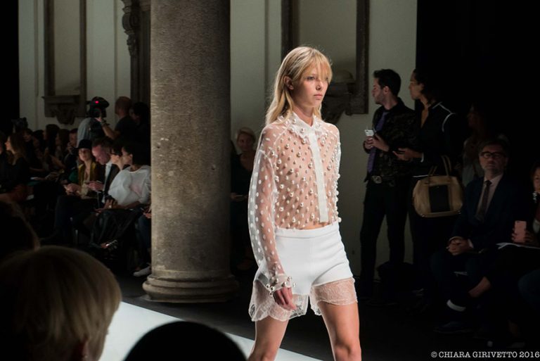 Francesco Scognamiglio Clinique mfw Milano Fashion Week sfilata palazzo del senato