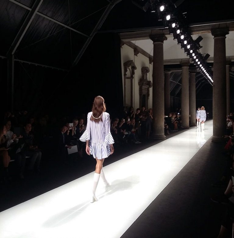 Francesco Scognamiglio Clinique mfw Milano Fashion Week sfilata palazzo del senato