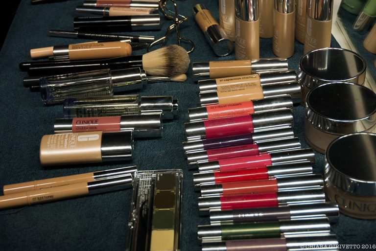 Francesco Scognamiglio backstage Clinique mfw Milano Fashion Week prodotti make up artist trucco